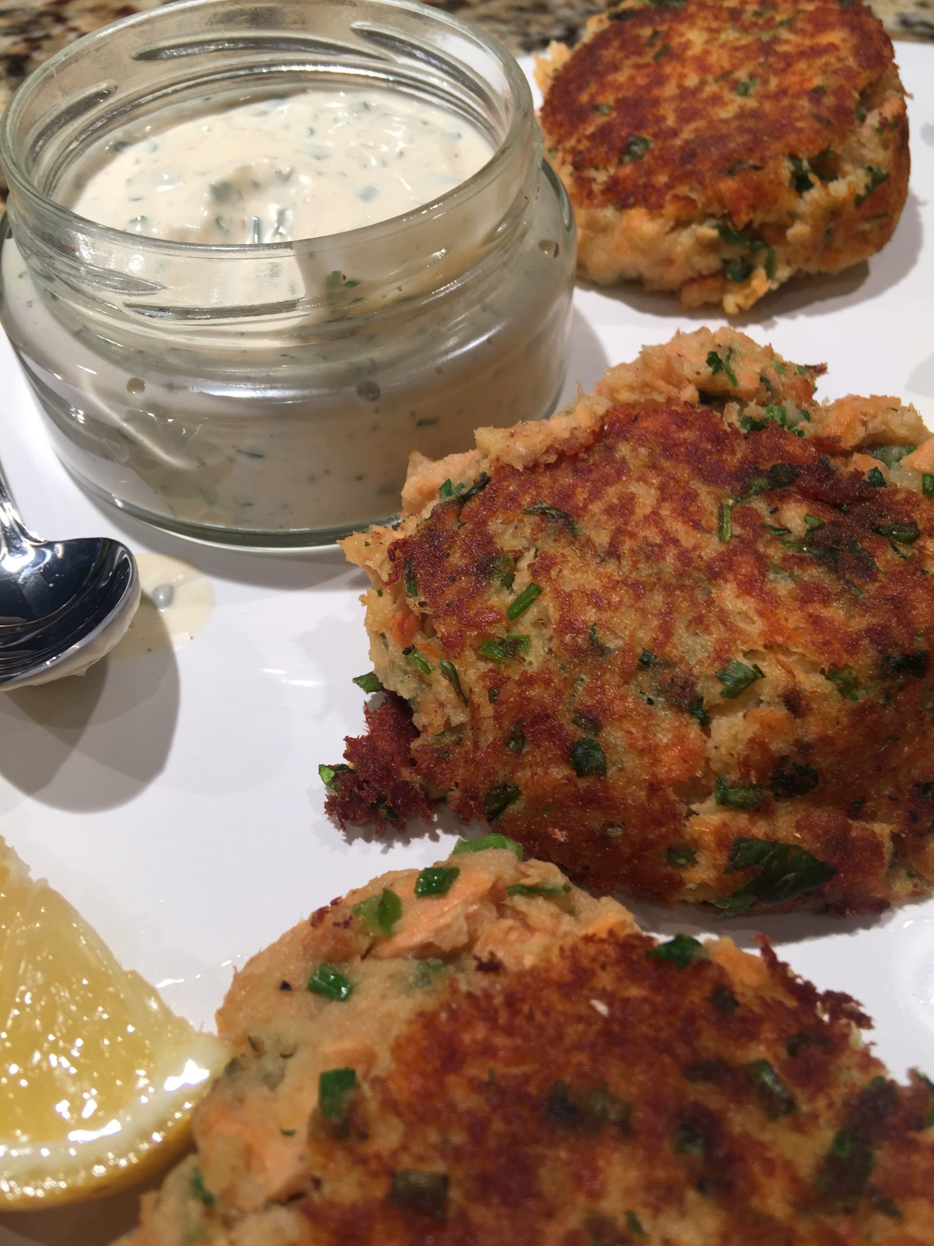 Salmon Cakes with Mashed Potatoes